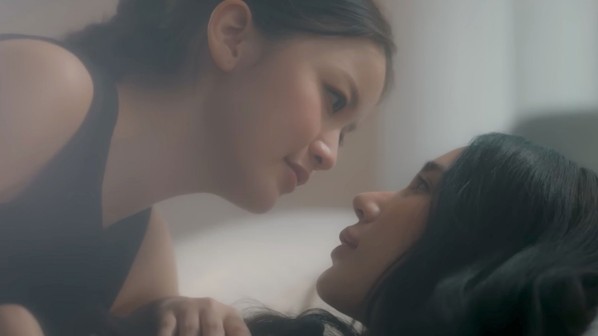 Tình Yêu Không Ngờ Tới